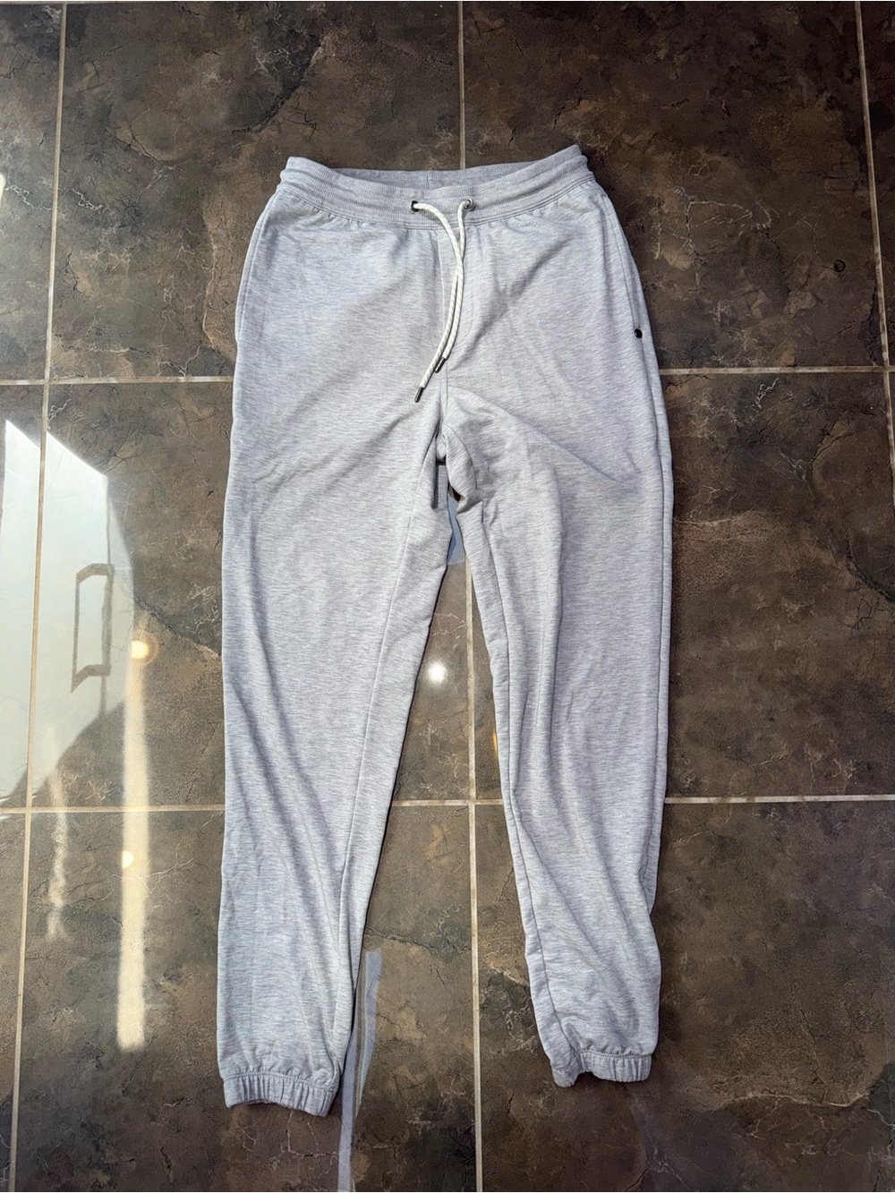 Women’s Vuori joggers
